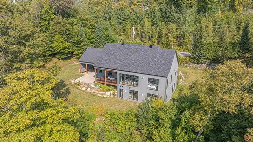 Face arrière - 819 Rue De La Campagne, Sainte-Adèle, QC - Outdoor