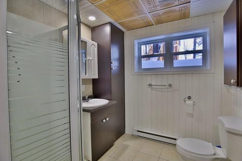 Salle de bains - 193 Ch. Tawachiche E., Lac-Aux-Sables, QC - Indoor Photo Showing Bathroom