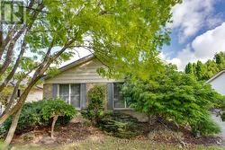 7061 DOLPHIN STREET  Niagara Falls (Morrison), ON L2E 6Y3