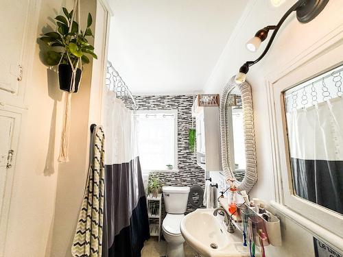 Bathroom - 981  - 983 Rue De Montcalm, Berthierville, QC - Indoor Photo Showing Bathroom