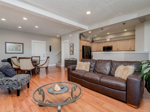 109-630 Speed Ave, Victoria, BC 