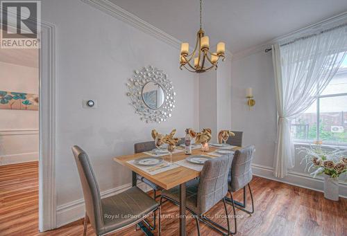 92 Adam Street, Cambridge, ON - Indoor Photo Showing Dining Room