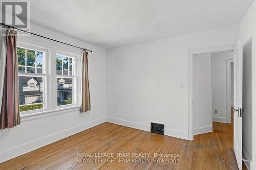131 Acacia Avenue, Ottawa, ON - Indoor Photo Showing Other Room