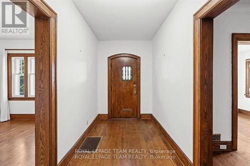 131 Acacia Avenue, Ottawa, ON - Indoor Photo Showing Other Room