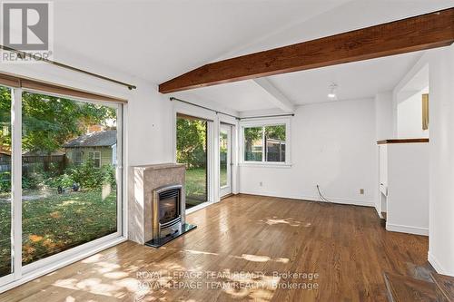 131 Acacia Avenue, Ottawa, ON - Indoor With Fireplace