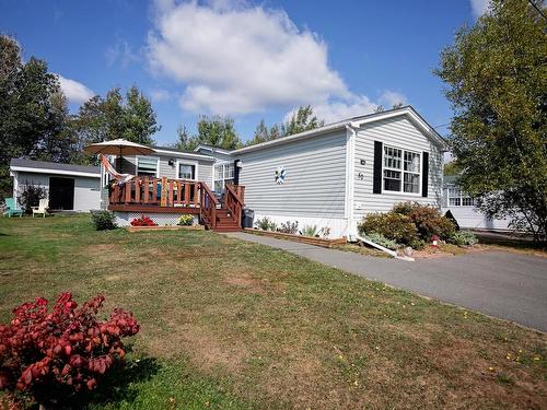 50 Pinehurst Street, Amherst, NS 