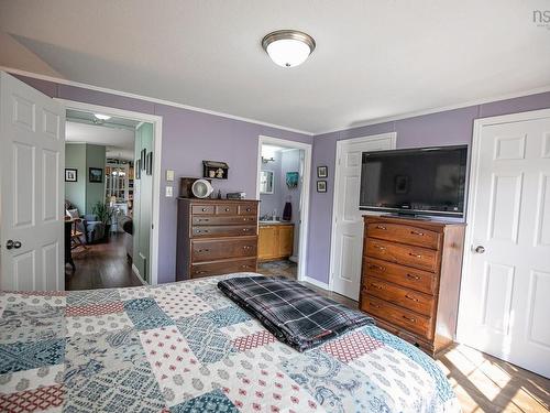 50 Pinehurst Street, Amherst, NS 