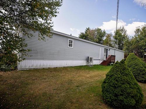 50 Pinehurst Street, Amherst, NS 