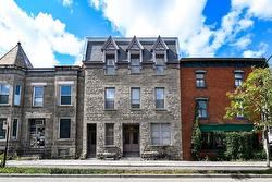 165  - 167 Rue Rachel E.  Montréal (Le Plateau-Mont-Royal), QC H2W 1E1