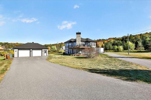 1049 Rue des Chevaliers  Prévost, QC J0R 1T0