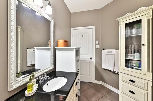 Bathroom - 1049 Rue Des Chevaliers, Prévost, QC - Indoor Photo Showing Bathroom