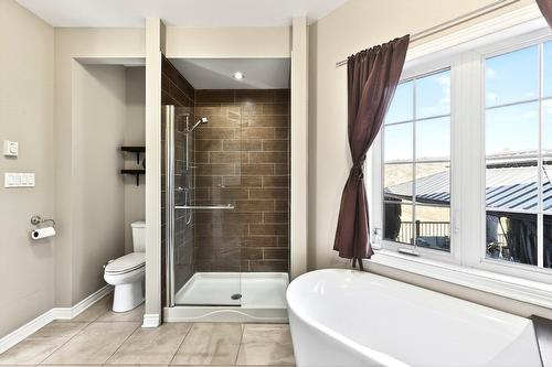 Bathroom - 1049 Rue Des Chevaliers, Prévost, QC - Indoor Photo Showing Bathroom