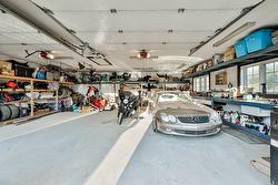 Garage - 
