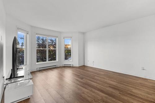 Living room - 1622 Boul. Du Millénaire, Saint-Basile-Le-Grand, QC - Indoor