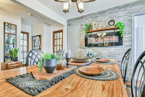 Dining room - 552  - 556 Rue Chapleau, Saint-Jérôme, QC - Indoor Photo Showing Dining Room