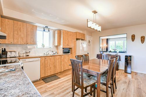 Kitchen - 552  - 556 Rue Chapleau, Saint-Jérôme, QC - Indoor