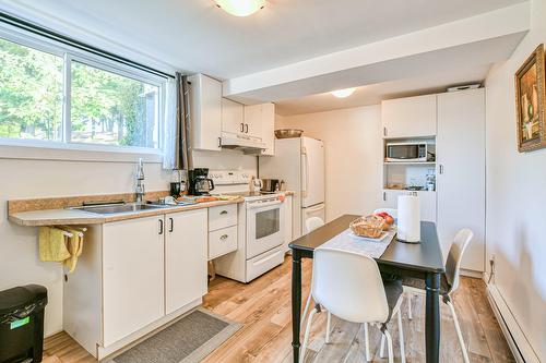 Kitchen - 552  - 556 Rue Chapleau, Saint-Jérôme, QC - Indoor Photo Showing Kitchen With Double Sink