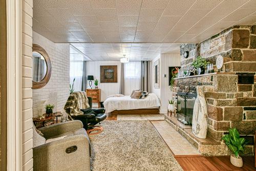 Overall view - 552  - 556 Rue Chapleau, Saint-Jérôme, QC - Indoor Photo Showing Other Room With Fireplace