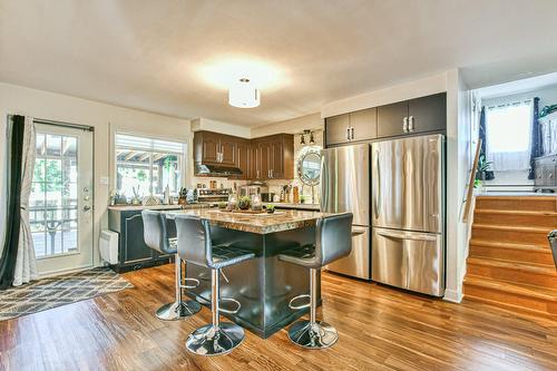Kitchen - 552  - 556 Rue Chapleau, Saint-Jérôme, QC - Indoor Photo Showing Kitchen With Upgraded Kitchen