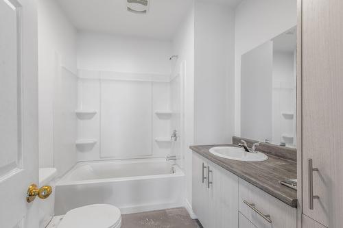 Logement - 3381  - 3385A Av. Des Églises, Lévis (Les Chutes-De-La-Chaudière-Est), QC - Indoor Photo Showing Bathroom