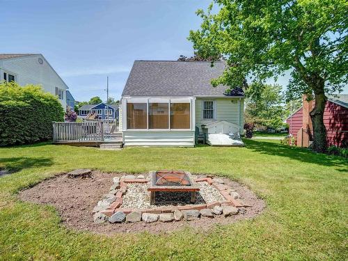 6 Piers Avenue, Halifax, NS 