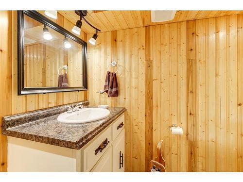 51 Main Road, Upper Island Cove, NL 