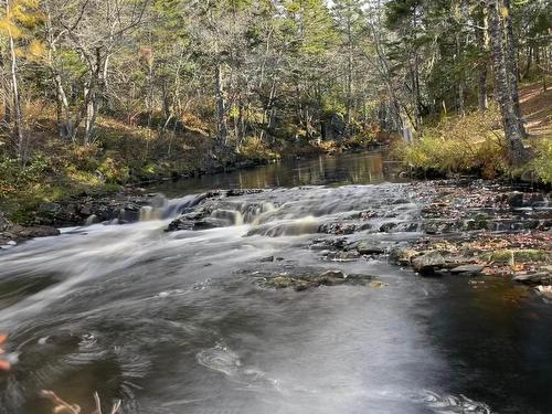 Burridge Road, Mayflower, NS 