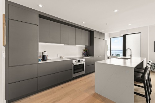 Cuisine - 1505-1000 Rue André-Prévost, Montréal (Verdun/Île-Des-Soeurs), QC - Indoor Photo Showing Kitchen With Upgraded Kitchen