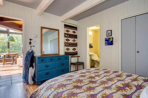 Primary bedroom - 2256 Ch. Scenic, Sutton, QC - Indoor Photo Showing Bedroom