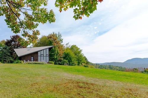 Exterior - 2256 Ch. Scenic, Sutton, QC - Outdoor With View