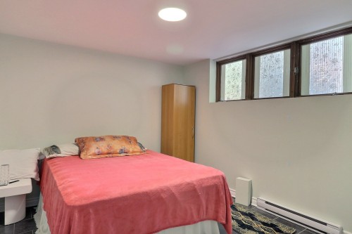 Chambre à coucher - 75 Av. Des Camélias, Gatineau (Aylmer), QC - Indoor Photo Showing Bedroom