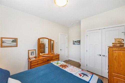 129 Edgewood Dr, Lake Cowichan, BC 