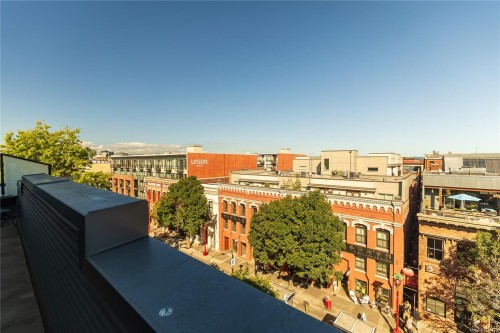 411-595 Pandora Ave, Victoria, BC - Outdoor