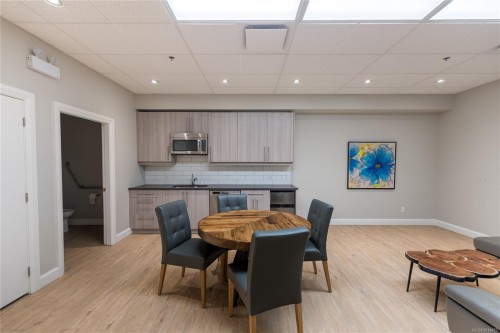 411-595 Pandora Ave, Victoria, BC - Indoor Photo Showing Dining Room