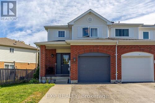 192 PICKETT CRESCENT  Barrie, ON L4N 8C2
