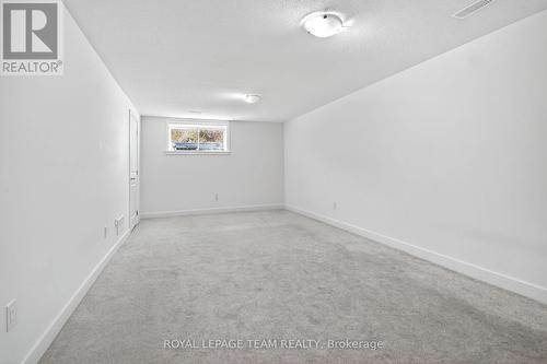 337 Ibanez Walk, Ottawa, ON - Indoor Photo Showing Other Room