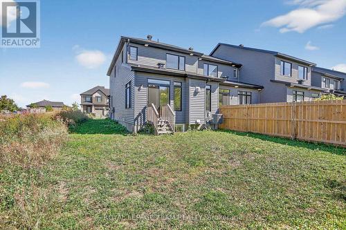 337 Ibanez Walk, Ottawa, ON - Outdoor