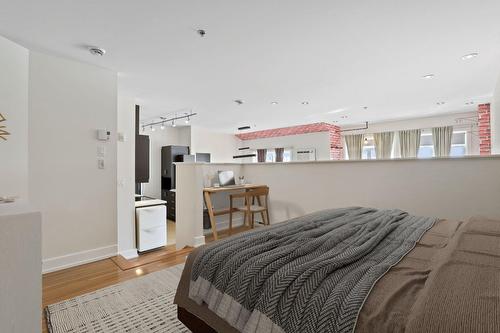 Bedroom - 414-200 Av. Du Golf, La Prairie, QC - Indoor Photo Showing Bedroom