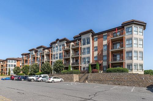 Frontage - 414-200 Av. Du Golf, La Prairie, QC - Outdoor With Facade