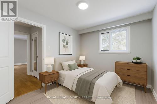 27 Westcroft Drive, Toronto, ON - Indoor Photo Showing Bedroom