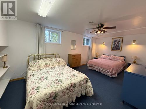 429 Mc Kelvie Street, Temiskaming Shores (New Liskeard), ON - Indoor Photo Showing Bedroom