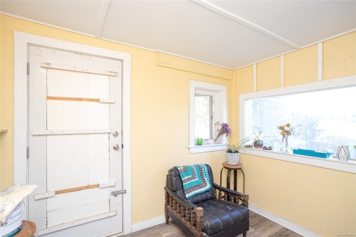 10695 Chemainus Rd, Saltair, BC 