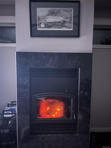 4754 Headquarters Rd, Courtenay, BC 