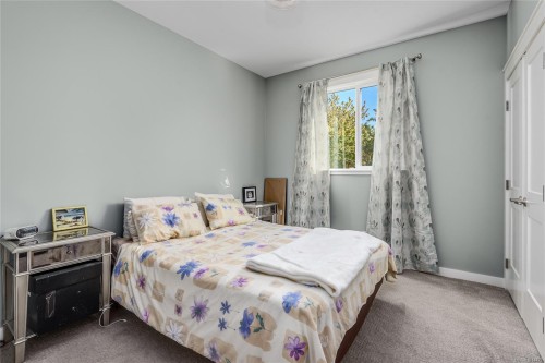 4754 Headquarters Rd, Courtenay, BC 