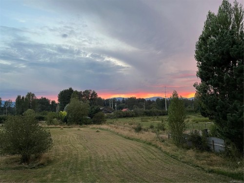 4754 Headquarters Rd, Courtenay, BC 