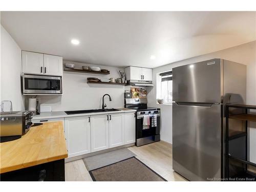 48 Eighth St, Moncton, NB 