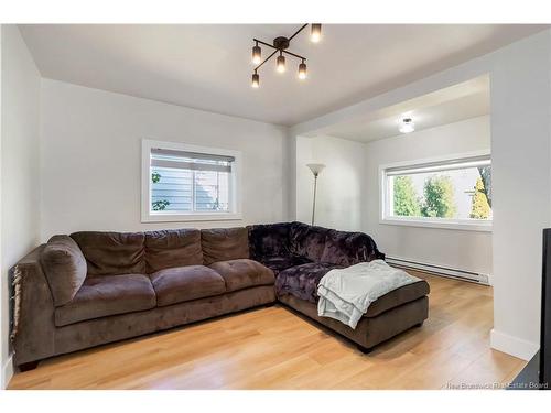 48 Eighth St, Moncton, NB 