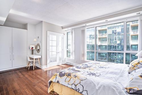 Primary bedroom - 2002-1100 Rue De La Montagne, Montréal (Ville-Marie), QC - Indoor Photo Showing Bedroom