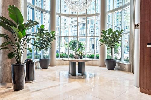 Other - 2002-1100 Rue De La Montagne, Montréal (Ville-Marie), QC - Indoor Photo Showing Other Room