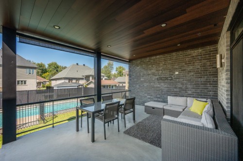 Terrasse - 3901 Rue Dugué, Longueuil (Saint-Hubert), QC - Outdoor With Deck Patio Veranda With Exterior